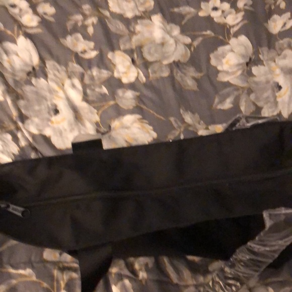 Pink Victoria’s Secret sequin tote bag - Picture 3 of 4